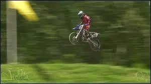 Quel sport fait León ?