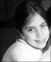 De quel instrument jouait-elle à l'âge de 4 ans ?