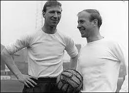 Quels frères anglais ont disputé la Coupe du monde de 1966 en Angleterre ?