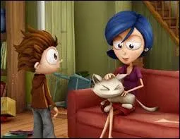 Comment s'appelle le chat d'Angelo ?