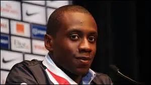 Qui est ce joueur de foot ?