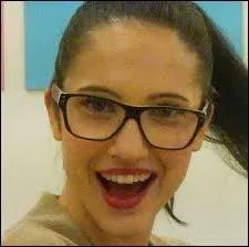 Comment s'appelle en réalité Violetta ?