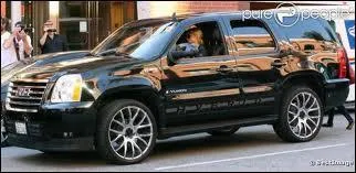 Comment s'appelle ce 4x4 ?