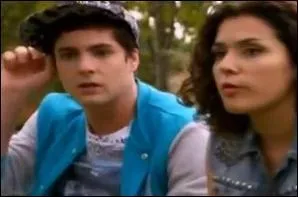 Qui donne le premier baiser à Nata ?