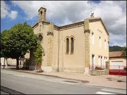 Nous traversons la commune Ardéchoise de Saint-Julien-en-Saint-Alban. Nous nous trouvons en région ...