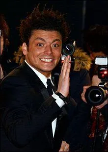 Kev Adams a participé à "On ne demande qu'à en rire". Vrai ou faux ?