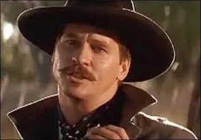 Quel as de la gâchette est surtout connu pour sa participation à la fusillade d'O.K. Corral ?