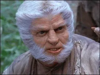 Quel docteur a expérimenté le rapprochement de l'homme et de l'animal ?