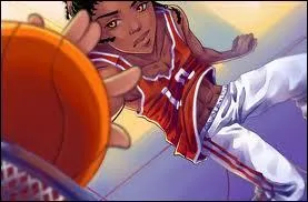 Qui est le garçon du club de basket-ball ?