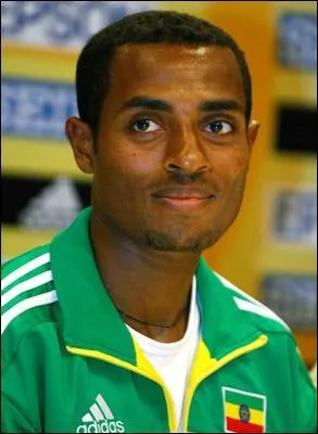 J'ai le record du monde sur 10 km... je suis :