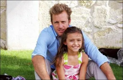 Comment la fille de Danny Williams surnomme-t-elle son père ?