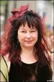 La réalisatrice et actrice Yolande Moreau lauréate de trois Césars vit en France et est née à :