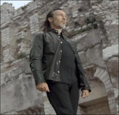 Musique - Avec quelle chanson Florent Pagny commence-t-il son dernier album "Vieillir avec toi" (sorti fin 2013) ?