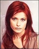 Indice - Sensualité belge.
Quelle couleur est en lien avec le nom de cette célébrité ?