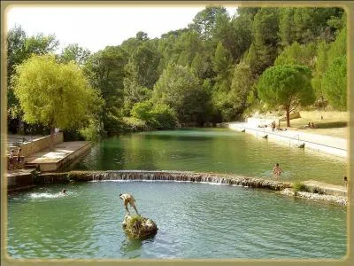 Géographie - Où se situe la ville de Salernes ? (Indice : cette rivière s'appelle la Muie)