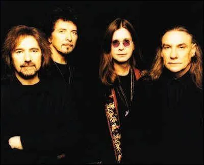 Indice - Emmené par Ozzy Osbourne.
Quelle couleur est en lien avec le nom de ce groupe ?