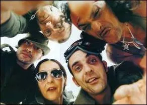 Indice - Sous le soleil de Bodega.
Quelle couleur est en lien avec le nom de ce groupe français ?