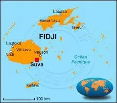 Quelle couleur occupe la majeure partie du drapeau fidjien ?