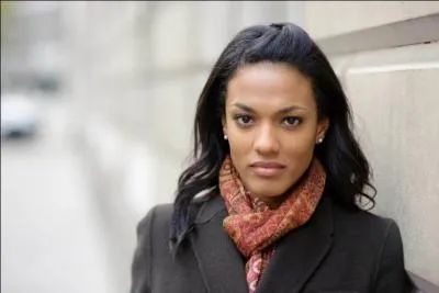 En 2010, Freema a eu un accident en portant des sacs de courses trop lourds. Son bras gauche ne peut plus porter quoique ce soit qui pèse plus de 5 kilos.
