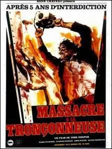 Dans "Massacre à la tronçonneuse" (1974), combien d'amis traversent le Texas ?