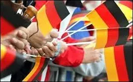 Depuis quand la fête nationale allemande est-elle célébrée le 3 octobre ?