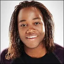 De quel instrument Andre joue-t-il ?