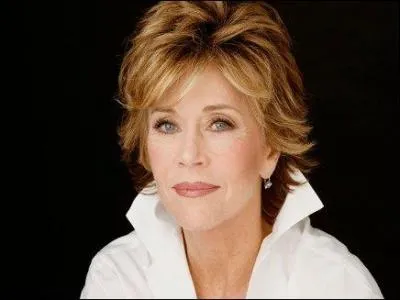 Jane Fonda, elle aussi, adore le français, malheureusement elle n'a jamais eu l'occasion de l'apprendre !