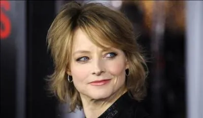 Révélée par "Taxi Driver", encensée pour son rôle dans "Le Silence des agneaux", Jody Foster parle couramment français, et sans accent s'il-vous-plaît !