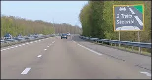 Lorsque je roule à 90 km/h, quelle doit être la distance de sécurité ?