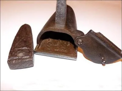 Quel est le nom de cet objet ancien ?