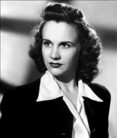 Dans ce film, sorti en 1968, comment imaginer qu'une si belle actrice, dans le rôle du Docteur Zira, puisse avoir une allure aussi ... simiesque ?