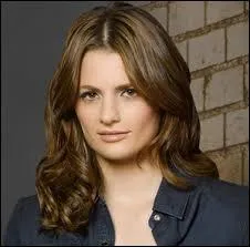 Laquelle de ces personnes n'est pas sortie avec Beckett ?