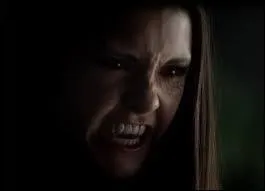 Elle devient un vampire au début de la...