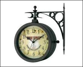 Pourriez-vous donner la durée du trajet Paris-Constantinople ?