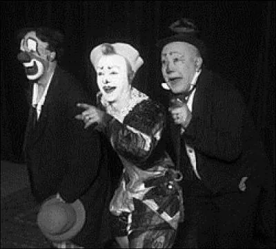 Paul, François et Albert étaient mondialement connus. Quel est le nom cette famille d'artistes de cirque d'origine italienne ?