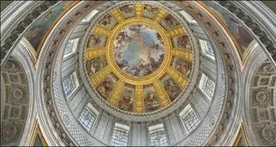 En quel matériau est le sarcophage de Napoléon Ier, qui se trouve aux Invalides à paris ?