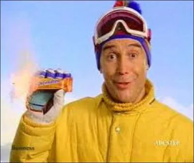 Il a huit secondes pour nous dire que c'est de la dynamite...