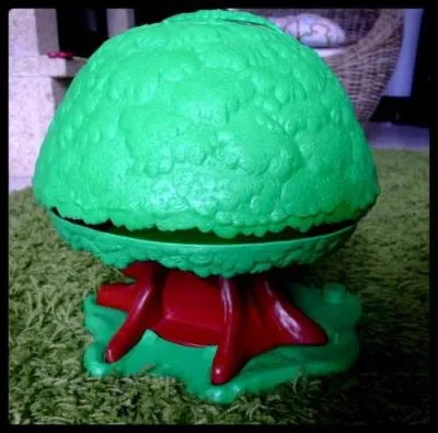 Quelle est la fonction de cet arbre en plastique ?