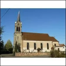 Saasenheim est un village alsacien de l'arrondissement de Sélestat-Erstein. Il se situe alors dans le département ...