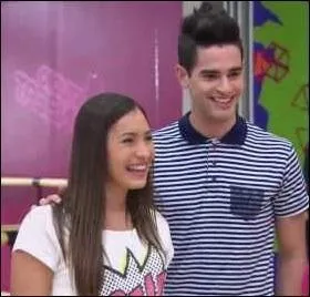 Quelle était la nationalité de sa deuxième copine dans la saison 2 ?