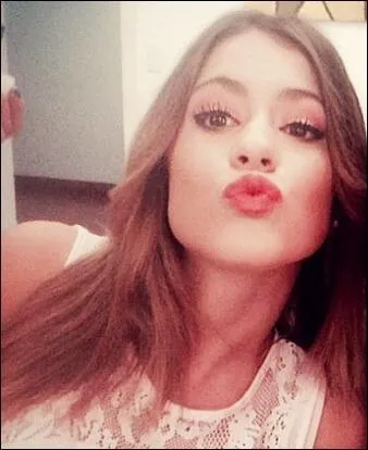 Avec qui Violetta a-t-elle échangé son deuxième baiser ?