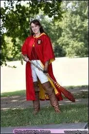 Que font les poursuiveurs dans l'équipe ?