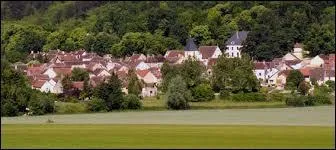 Val-de-Mercy est un village Icaunais (89) situé en région ...