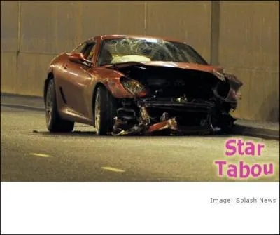 Quel joueur de foot a fonc dans un mur et en est sorti indemne ?