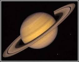 Quelle est la composition des anneaux de Saturne ?