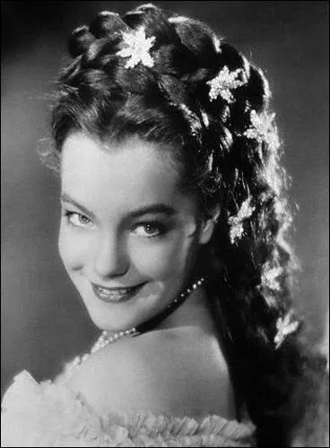 Quel était le prénom de Sissi, Impératrice d'Autriche, interprétée par Romy Schneider dans le film d' Ernst Marischka ?