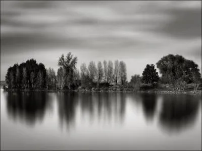 A qui doit-on le poème "Le lac" ?