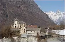 Nous sommes à Saint-Jacques-en-Valgodemard, village Haut-Alpin situé en région ...