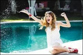 Quelles sont les couleurs préférées de Martina Stoessel ?