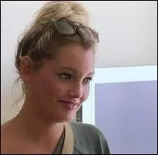 Qui était le meilleur ami de Aurélie dans "L'île des vérités 2" ?